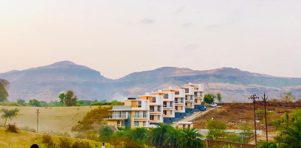 Royal Meadows - Igatpuri Bungalow C エクステリア 写真