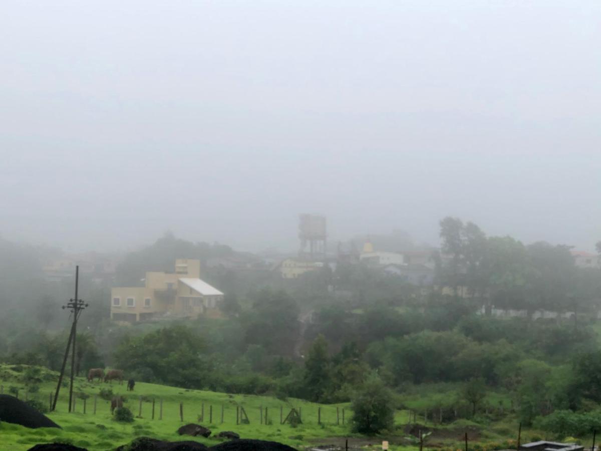 Royal Meadows - Igatpuri Bungalow C エクステリア 写真