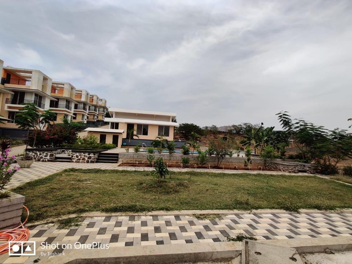 Royal Meadows - Igatpuri Bungalow C エクステリア 写真